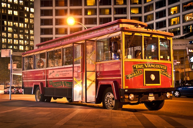 haunted trolley tour philadelphia