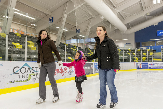 Coquitlam Family Day - Skating