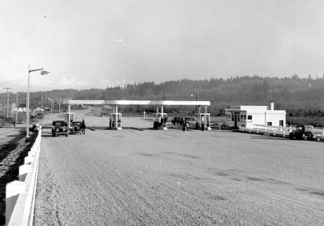 Pattullo Toll Booths