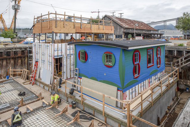 Blue Cabin - Dry Dock  - Photo by Henri Robideau