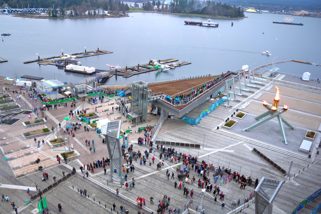 Miss604_2010_Vancouver_Olympic_Cauldron2