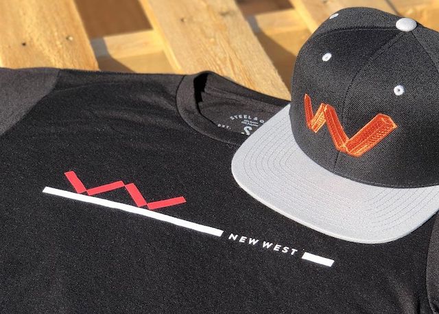 Wow Westminster Hat Shirt