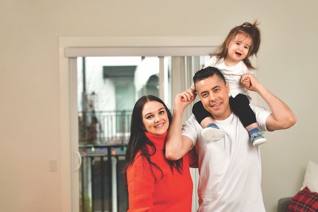 Nick Kanaan, Lindsay Kanaan, and their daughter Meera.