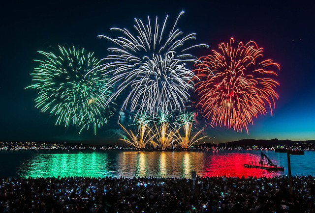 Honda Celebration Of Light Fireworks In English Bay Vancouver Blog 