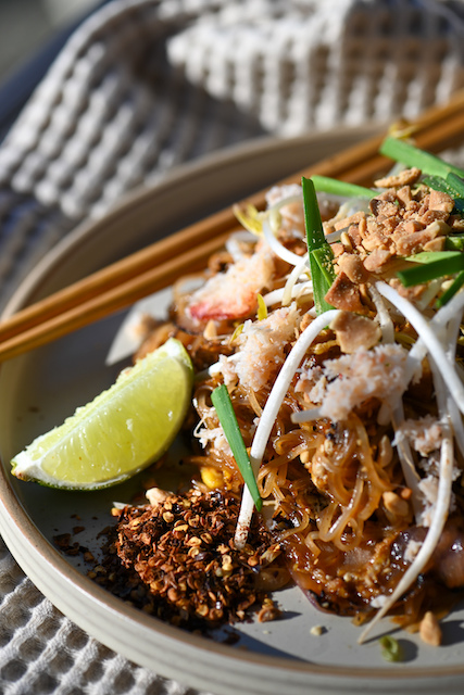 Vancouver Foodie Friday Stars Competitions Festivals And More   Longtail Kitchen And Sen Pad Thai Joanna Chujpg 