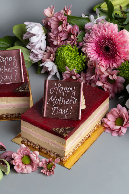 Raspberry and Earl Grey Cake for Chez Christophe Mother's Day Collection 2025