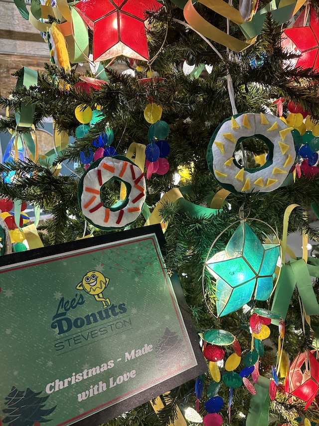 Lees Donuts Steveston Tree