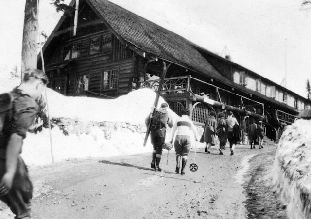 Grouse Mountain Lodge. Photo from 1928, archives # CVA 167-2
